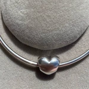 Pandora smooth heart ❤️ charm